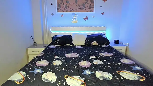 XXX chat uživo modela Rebeka2589