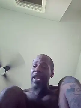 Boozle666's Live XXX Chat