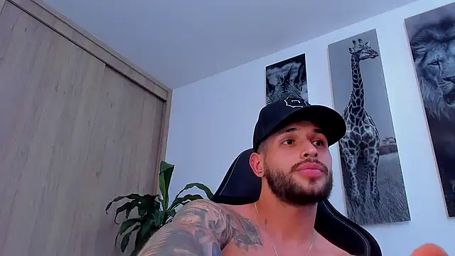 Santos_ramirez1 élő XXX-chatje