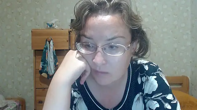 Chat +18 de Smart_Rose ao vivo