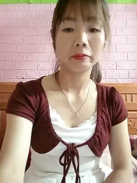 Chat +18 de AmyLinee01 ao vivo