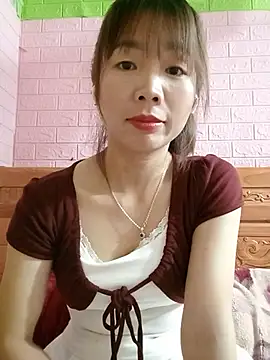 AmyLinee01 现场XXX聊天