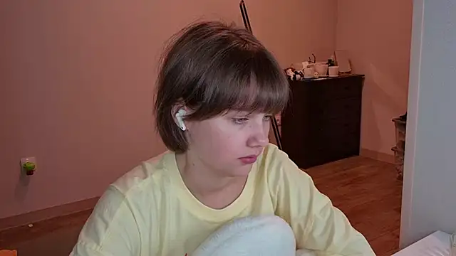 ExitedTroth's Live XXX Chat