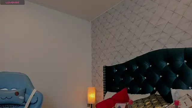 Valery_jame Adlı Modelin Canlı XXX Sohbeti