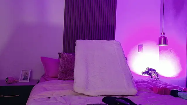 Chat XXX en directo de Sophie-Wilson