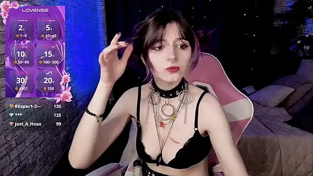 Ashley_Veil Adlı Modelin Canlı XXX Sohbeti