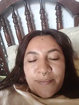 Chat +18 de samm_curvy ao vivo