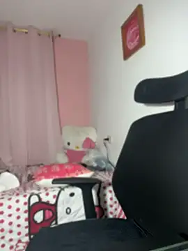 Chat +18 de Melody_Fox26 ao vivo