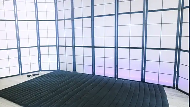 5mm-Production Webcamshow