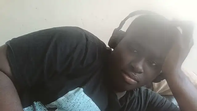 KIngAtlasMensah Live XXX Chat