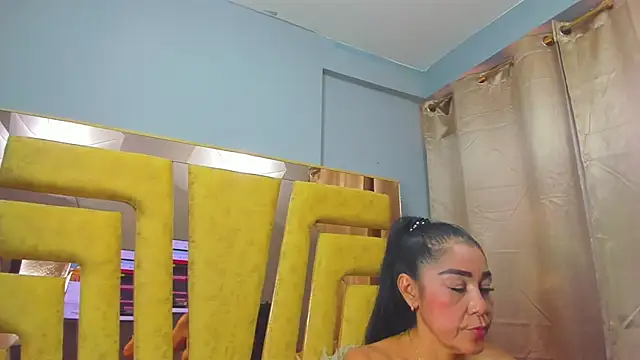 VikyThomsonn – Live XXX-chat