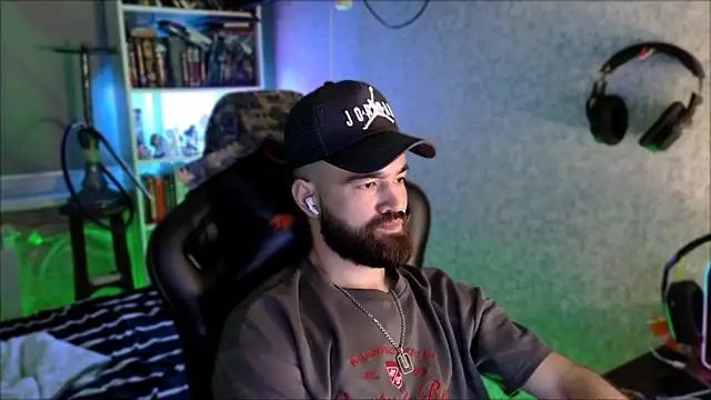 Chat XXX en directo de _Serious_Man