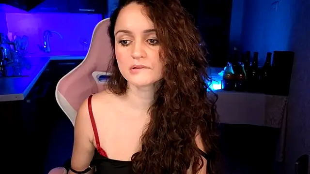 Cerann1 Chat XXX in diretta