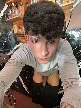 _Tomy08calderon Live XXX-Chat