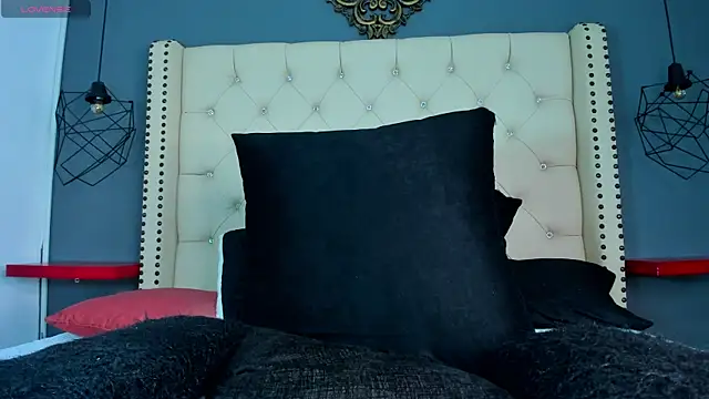 Brillytdoll's Live XXX Chat