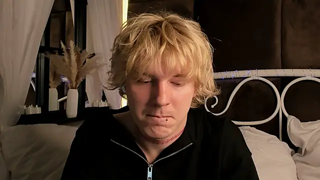 Benjamin_Harris লাইভ XXX চ্যাট