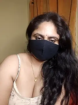 Czat XXX na żywo – Sravvi499