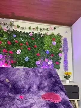 دردشة PamelaBoobs الجنسية المباشرة