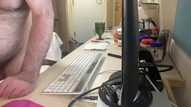 coach-karl Chat XXX live