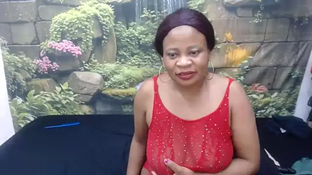 MiniSeduction Live XXX Chat