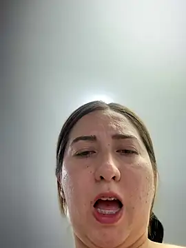 Chat +18 de suzy-111 ao vivo