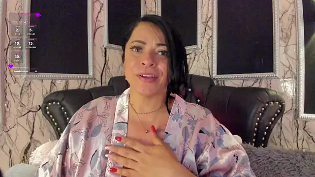 Czat XXX na żywo – adelinemoretti