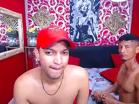 PEINBOYS – Live XXX-chat