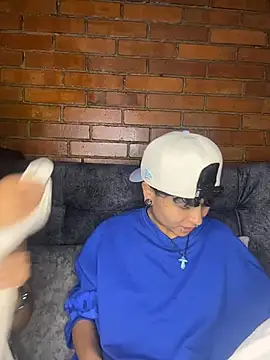 ian_mathias_ élő XXX-chatje