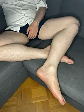 GermanStallion92n Live XXX chat