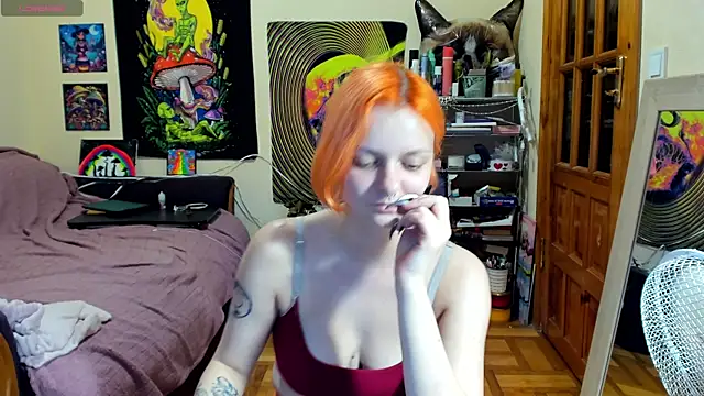 XXX chat uživo modela FoxFlame