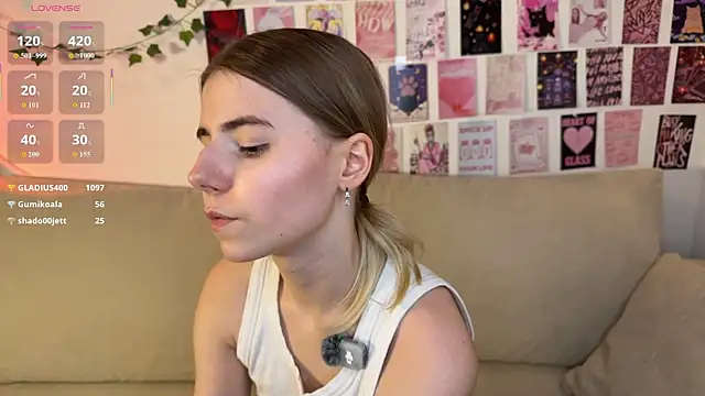 Honey_Lia's Live XXX Chat