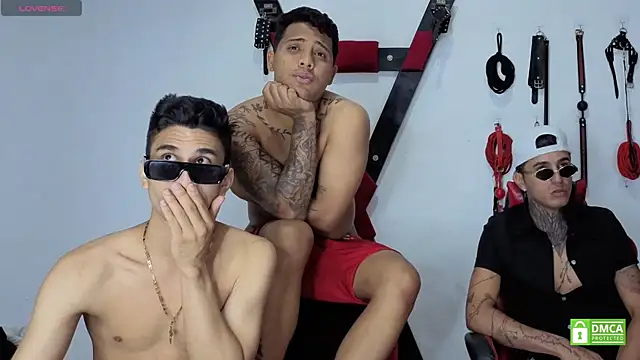 EliteBoysLive – Naživo XXX chat