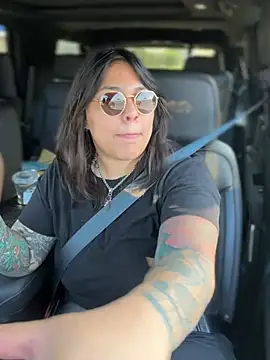 Czat XXX na żywo – miacanela_xo