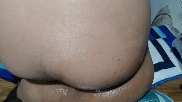 Haru_lis Chat XXX in diretta