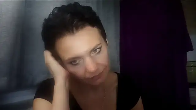 HotMamaQueen234n Live XXX chat