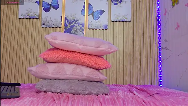Онлайн чат XXX Moonceleste