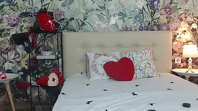 RoseDiamond06 live XXX chat