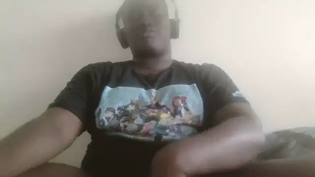 KIngAtlasMensah XXX чат на живо