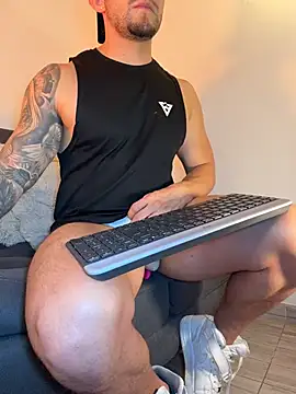 Chat +18 de Alan_Kingsley ao vivo