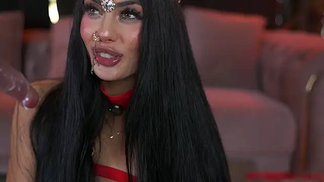 Živý XXX chat RavennaDArcy