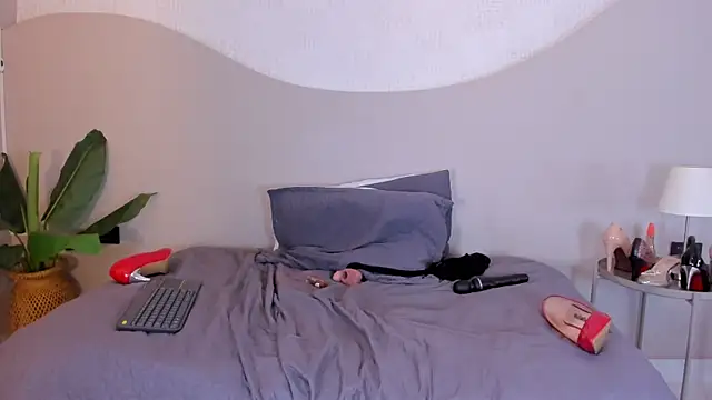ainaah_'s Live XXX Chat