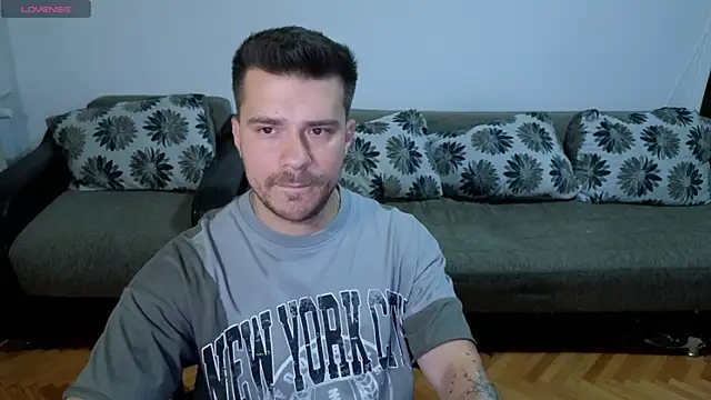 JohnnyStepBro Webcam-Show