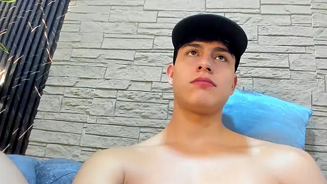 Chat XXX Live Lander_Cruz