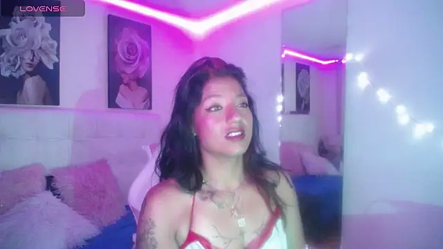SamathaMay Live XXX-chat
