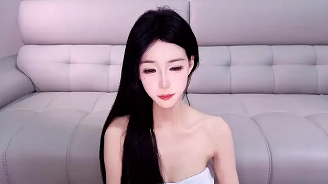 Chat XXX en directo de Tiantian9191