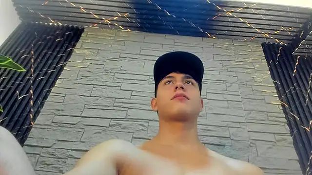 Chat XXX en directo de Lander_Cruz