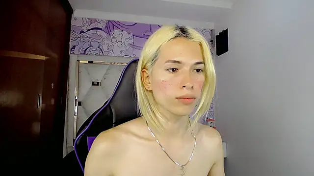Larry_craftn Live XXX chat