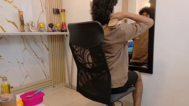 Živý XXX chat Zayn_Fox32