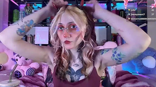 _Devill_Baby – Naživo XXX chat