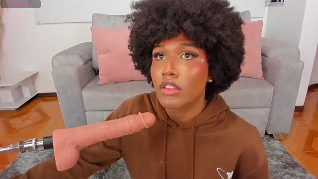 NaomiSaenz_'s Live XXX Chat
